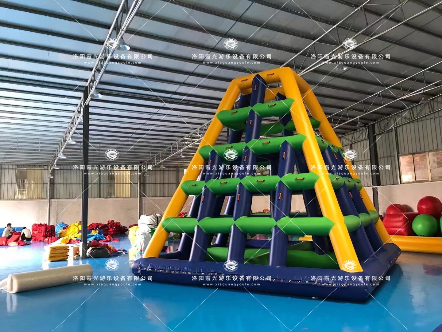 满城水上闯关设备